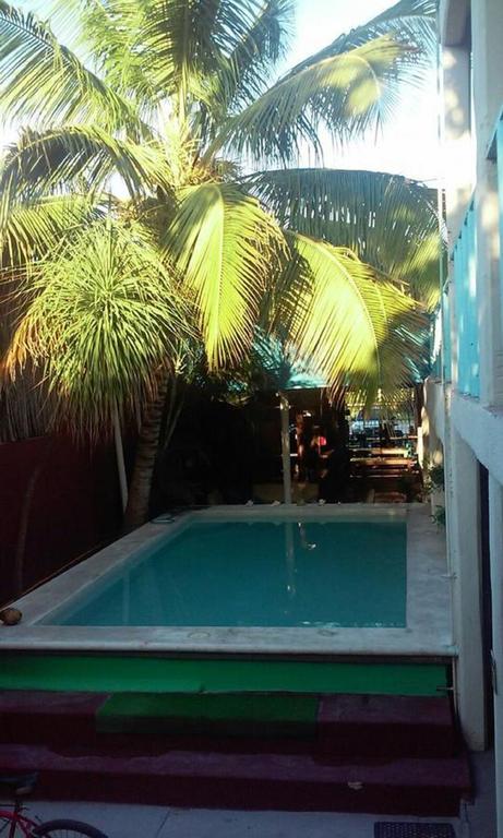 Hostal Chalupa Tulum Pueblo Buitenkant foto